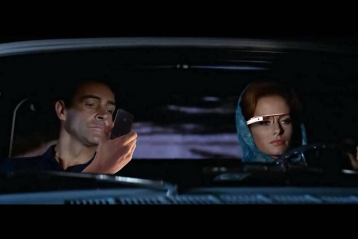 ¿Cuál es el comportamiento del usuario ante los resultados de búsqueda en móviles?